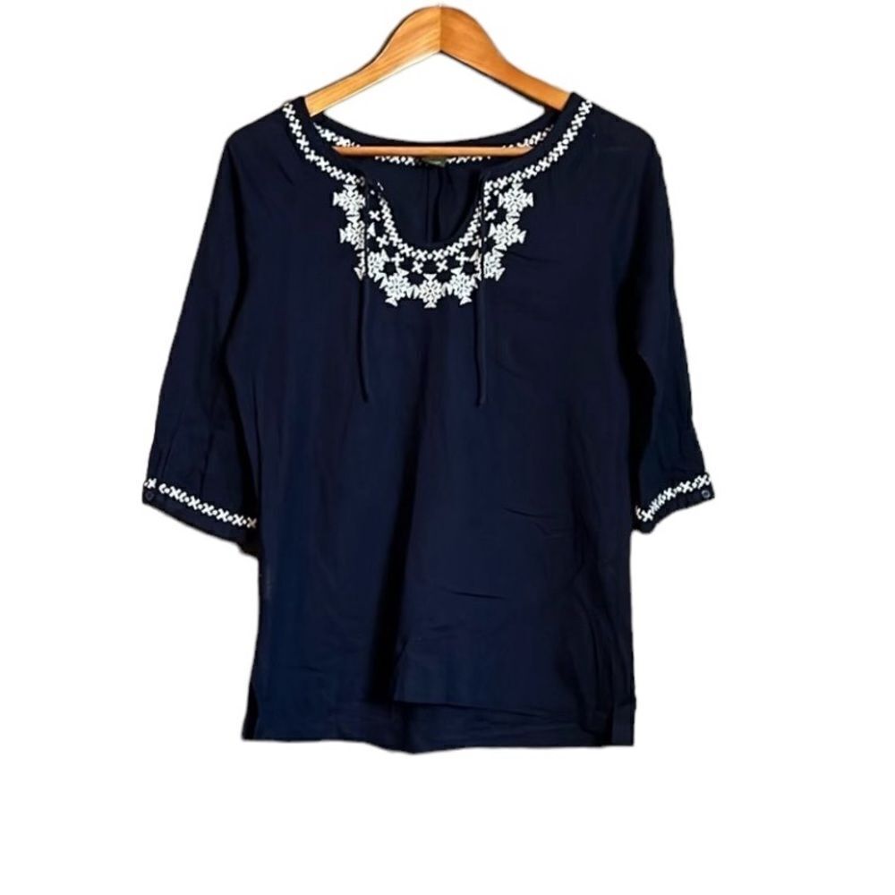 Eddie Bauer navy sheer embroidered tunic. Size small